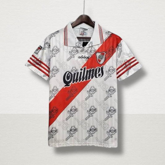 Camiseta River 96